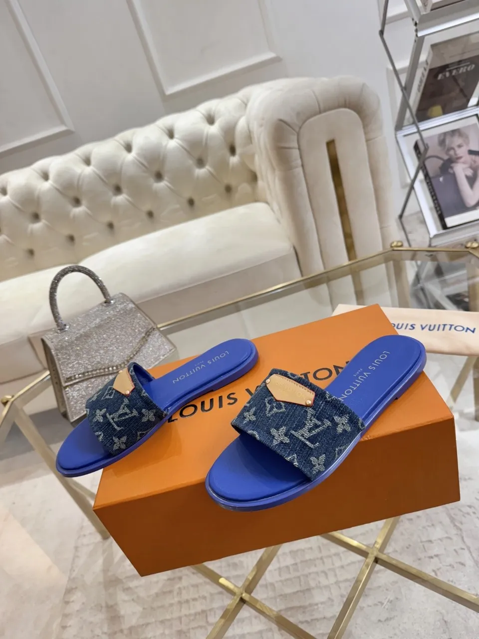 👟👟Ex-factory price 340👟👟 Genuine leather sole +40 Lv denim jacquard slippers, ex-factory price 70-43 Leather sole +40